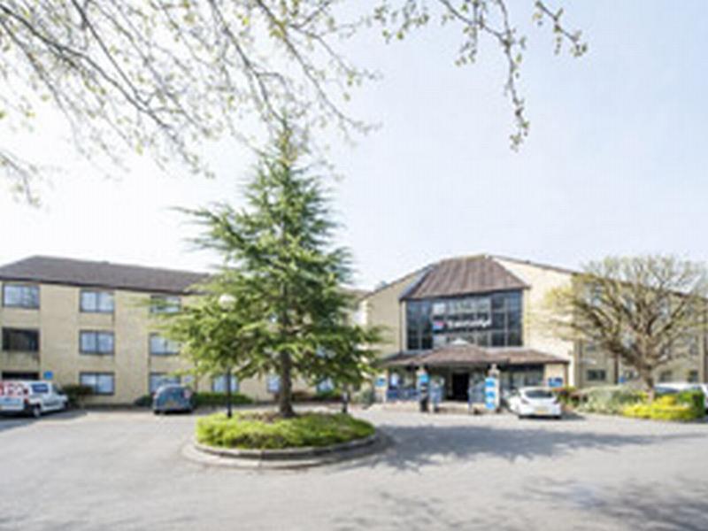 Travelodge Bath Waterside Eksteriør bilde